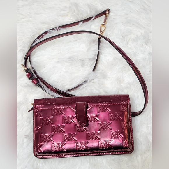 Sale! Jet Set phone crossbody - Picture 2 of 9